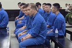 Phạt tù nhóm 'xã hội đen' lừa đảo, đánh bạc