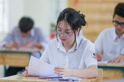 Đề thi vào lớp 10 ở Hà Nội đáp ứng Chương trình GDPT 2018