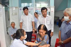 Cà Mau ra quân khám sàng lọc sức khỏe cho người dân đợt 3