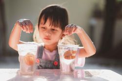 Mua quà gì tặng con, cháu mừng Ngày Quốc tế Thiếu nhi 1/6?