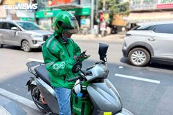 Shipper, xe ôm công nghệ ở TP.HCM dự kiến phải dùng xe điện từ 2028