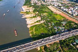 Phó Thủ tướng yêu cầu làm tốt công tác bồi thường dự án Trục đại lộ sông Hồng