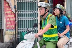 Gần 100 đoàn viên 'tiếp sức mùa thi' tại xã Trung Giã
