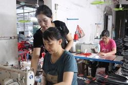Người phụ nữ bình dị âm thầm góp sức xây dựng quê hương Bất Bạt