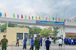 Công an phường Việt Hưng bảo đảm an ninh, an toàn kỳ thi vào lớp 10