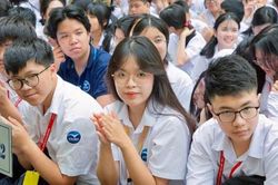 Số nguyện vọng đăng ký vào Trường THPT chuyên Ngoại ngữ năm 2026 tăng mạnh
