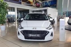 Sedan hybrid hạng C giá 348 triệu đồng đẹp sang trọng, trang bị đẳng cấp vượt Mazda3, Honda Civic, siêu tiết kiệm xăng, rẻ chỉ ngang Kia Morning