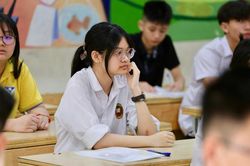 Sĩ tử Hà Nội tự tin bước vào kỳ thi tuyển sinh lớp 10