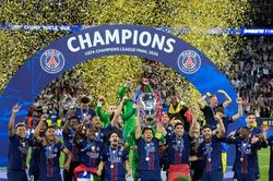 PSG nghẹt thở hạ Arsenal, bảo vệ thành công ngôi vương Champions League