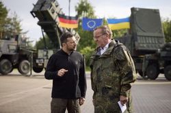 Ukraine cảnh báo cạn tên lửa phòng không khi Nga tăng cường tập kích quy mô lớn