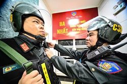 Những đêm trắng đổi lấy bình yên và cuộc chiến không mỏi trên đường phố Thủ đô