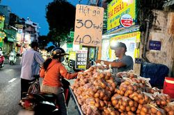 Kích cầu trong một thị trường đang định giá lại niềm tin