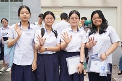 Hơn 151.000 thí sinh TP.HCM bước vào kỳ thi lớp 10