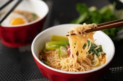 Loại thực phẩm hại tim, gan 'một chín một mười' với thuốc lá