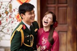 Bạn trai đại úy bày tỏ tình cảm với Hòa Minzy