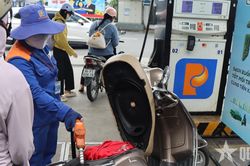 TP Hồ Chí Minh sẵn sàng trước ngày đồng bộ chuyển đổi xăng E10 toàn quốc