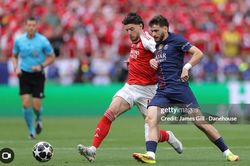 Video bóng đá PSG - Arsenal: Luân lưu nghiệt ngã, vô địch lịch sử (Chung kết Cúp C1)