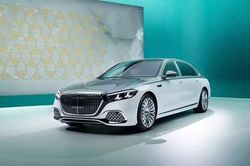 [GALLERY] Mercedes-Maybach S580 e Night Series hơn 9 tỷ đồng có về Việt Nam?