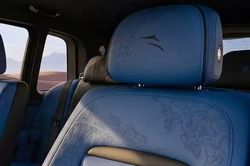 [GALLERY] Rolls-Royce Cullinan siêu sang có bản phối màu độc quyền 'Vân Lam'