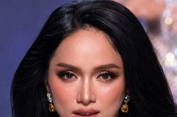 Phần ứng xử đưa Hương Giang trở thành Á hậu Hòa bình Quốc tế All Stars