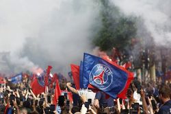 PSG tổ chức lễ rước Cúp C1 lớn chưa từng có, cam kết 'đền bù thiệt hại' cho cả Paris