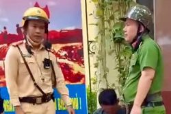 Hà Nội: Khống chế đối tượng cầm bồ cào đập phá xe người đi đường
