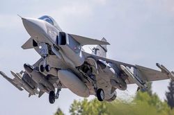 Gripen Ukraine, tiêm kích Thụy Điển với tên lửa Meteor 'đẩy Nga ra khỏi bầu trời'
