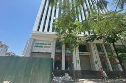 'Cắt góc' cao ốc sát sông Tô Lịch để làm đường; 'cuộc chơi' mới của nhà ở Hà Nội