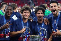 PSG vô địch Cúp C1 nhận thưởng khổng lồ, dàn sao 'bơi' trong tiền