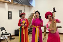 Âm nhạc và nhạc cụ truyền thống Việt Nam làm 'say lòng' công chúng Pháp