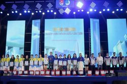 Tuyên dương thanh niên công nhân, chủ nhà trọ tiêu biểu
