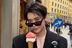 Lee Jong Suk khoe ảnh đời thật, visual được khen 'như hoàng tử'