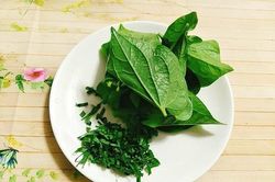 Món ăn gắn với tuổi thơ người xứ Nghệ - quê vợ chồng Hồ Văn Cường, nay hiếm gặp ở thành phố