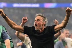 Niềm tin vào Luis Enrique đưa PSG đến kỷ nguyên vĩ đại nhất lịch sử