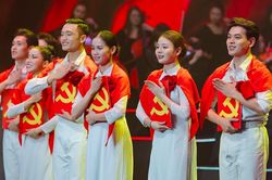 Sáng tạo nghệ thuật trên mặt trận tư tưởng: Giai điệu về Đảng chạm vào trái tim 'thế hệ số'