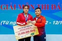 Nước mắt và những tấm huy chương của nữ đô vật xứ Thanh