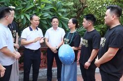 Phó Chủ tịch Thường trực UBND tỉnh Mai Sơn dự Lễ khai máy phim điện ảnh 'Chị chị em em 3'