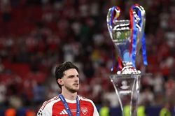 Thất bại tại Champions League: Vì sao Declan Rice mới là thủ lĩnh đích thực của Arsenal?