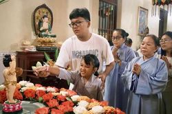 Mùa Phật đản ấm áp của hơn 600 Phật tử vùng biển Cần Giờ tại chùa Phước Hải