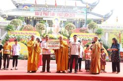 Hưng Yên: Hơn 2.000 chư Tăng Ni, Phật tử về chùa Phúc Lâm Tiên Quán dự Đại lễ Phật đản