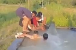 Nghệ An: Đi tắm bị hút vào ống xả tràn trạm bơm, nam sinh tử vong thương tâm