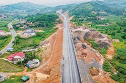 Quy hoạch lại mạng lưới đường bộ cho mục tiêu tăng trưởng '2 con số'
