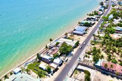 Lâm Đồng siết chặt quản lý môi trường biển trước áp lực ô nhiễm gia tăng