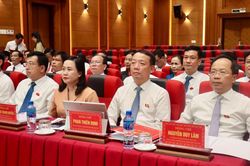 Kỳ họp thứ Ba, HĐND tỉnh Hà Tĩnh khóa XIX: Điều chỉnh quy hoạch, tăng cường kết nối hạ tầng liên vùng