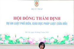 Bộ Tư ph&aacute;p đề xuất đ&aacute;nh gi&aacute; truyền th&ocirc;ng ch&iacute;nh s&aacute;ch ngay từ kh&acirc;u soạn thảo luật