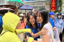 Học sinh Hà Nội hoàn thành kỳ thi lớp 10 công lập không chuyên năm học 2026-2027