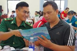 Bộ Tư lệnh TPHCM tổ chức chương trình ý nghĩa 'ăn sáng cùng ngư dân'