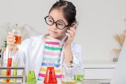 Người cha có 3 đứa con thiên tài tiết lộ thói quen giúp con vượt trội