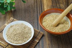 4 lợi ích khi ăn hạt mè rang mỗi ngày
