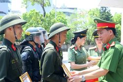 Bế giảng khóa huấn luyện chiến sĩ nghĩa vụ Công an nhân dân năm 2026